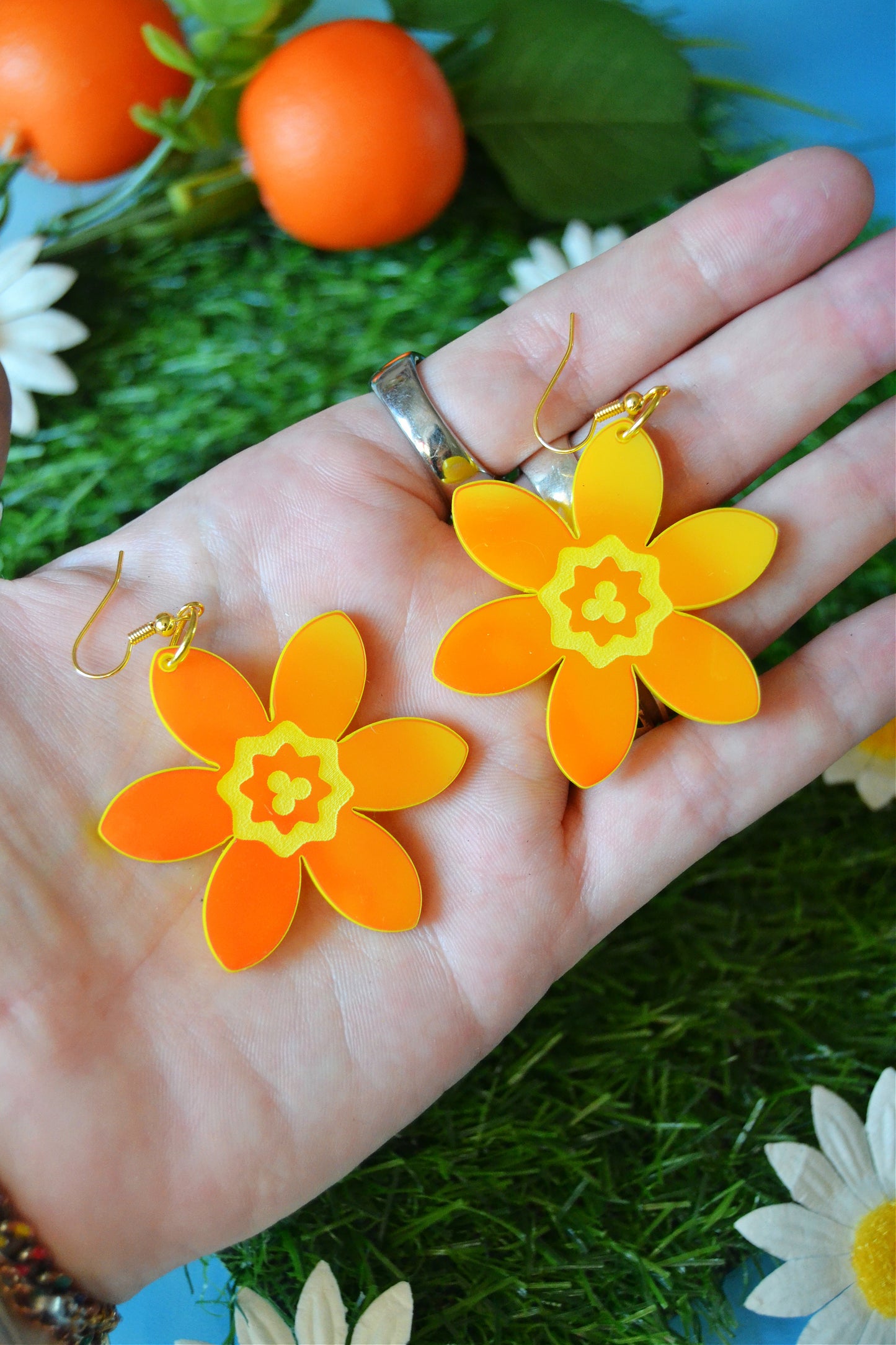 Daffodil Earrings