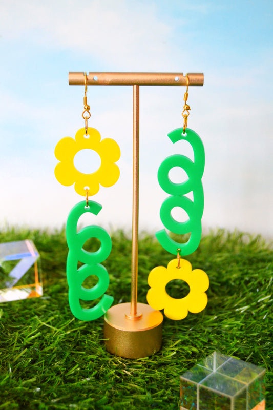 Whimsical Daisy Earrings in Yellow