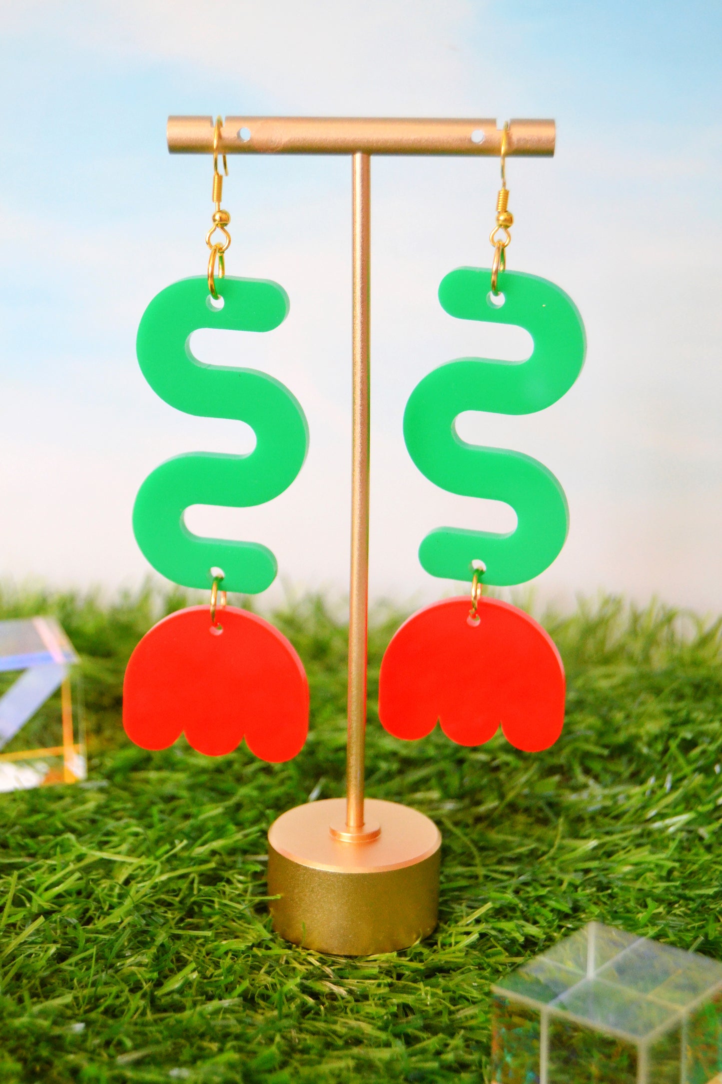 Groovy Tulip Earrings in Red