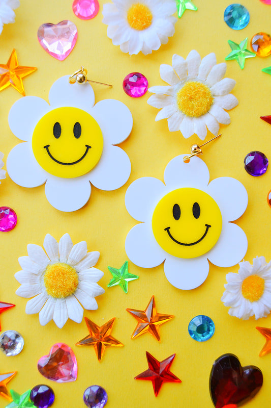 Smiley Daisy Earrings
