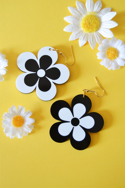 Psychedelic Daisy Earrings