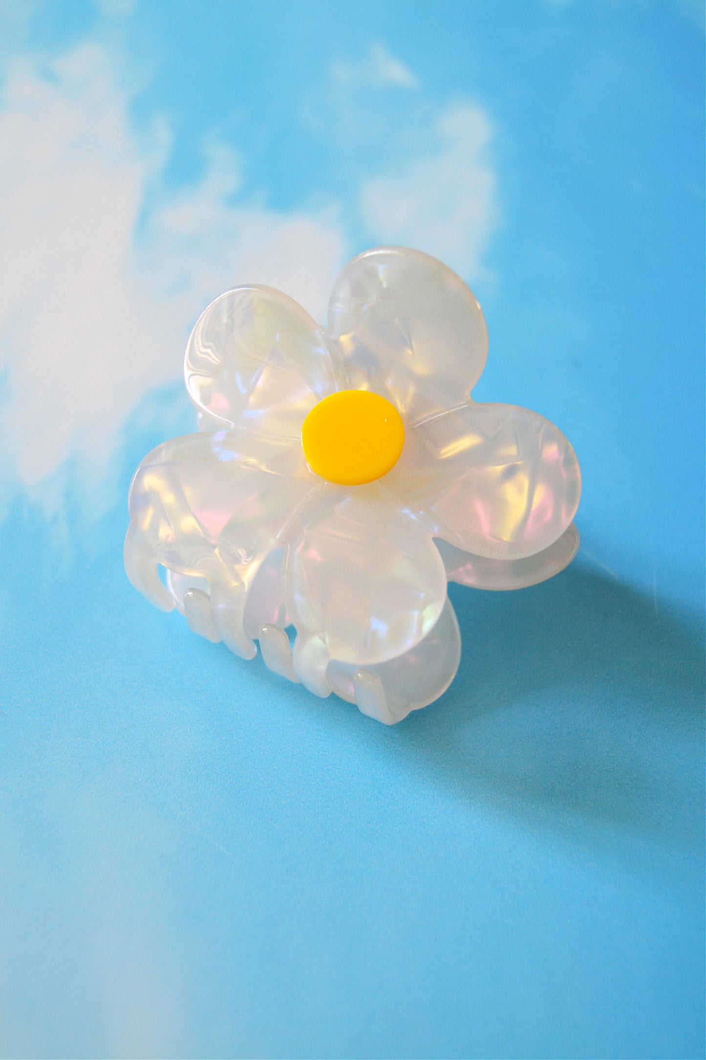 Mini Daisy Hair Claw Clip