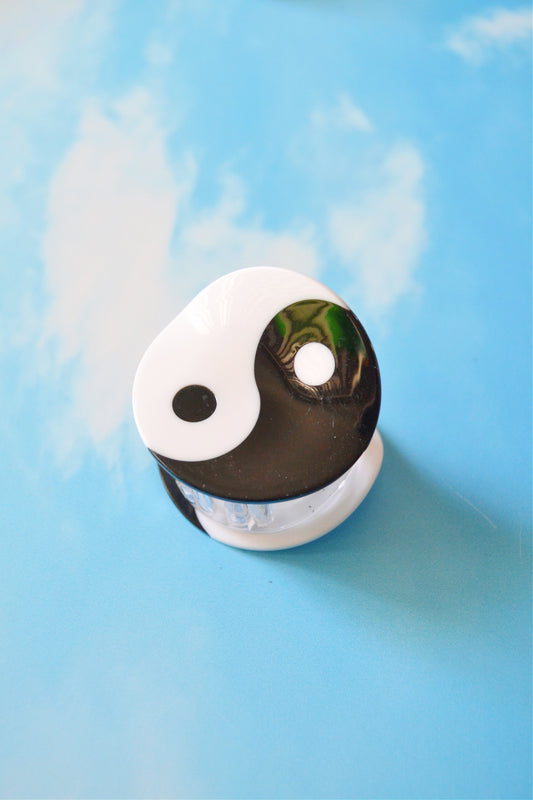 Yin Yang Claw Clip - Mini