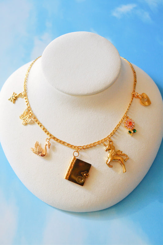 The Romantasy Necklace