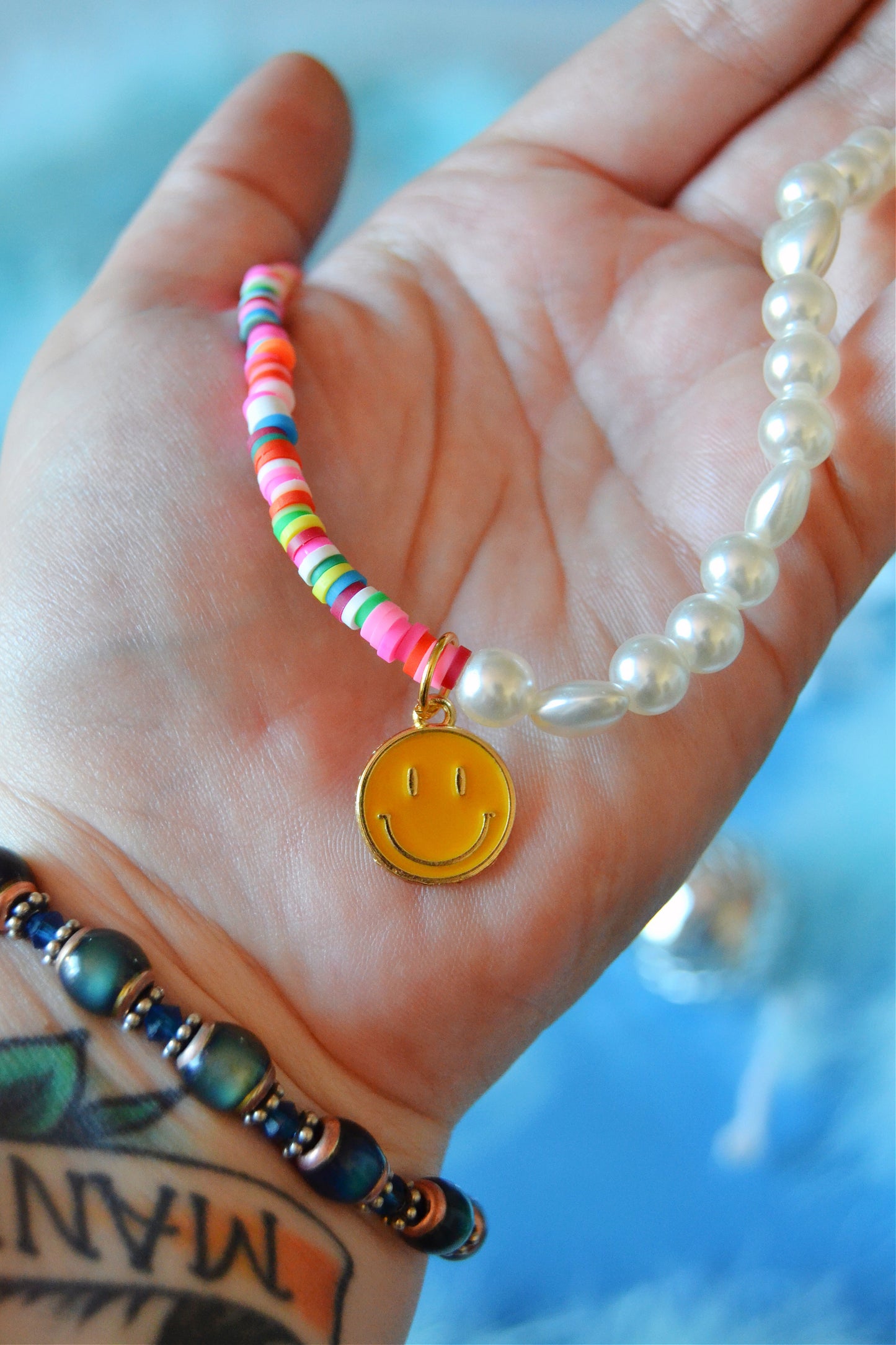 Smiley Faux Pearl Bead Necklace