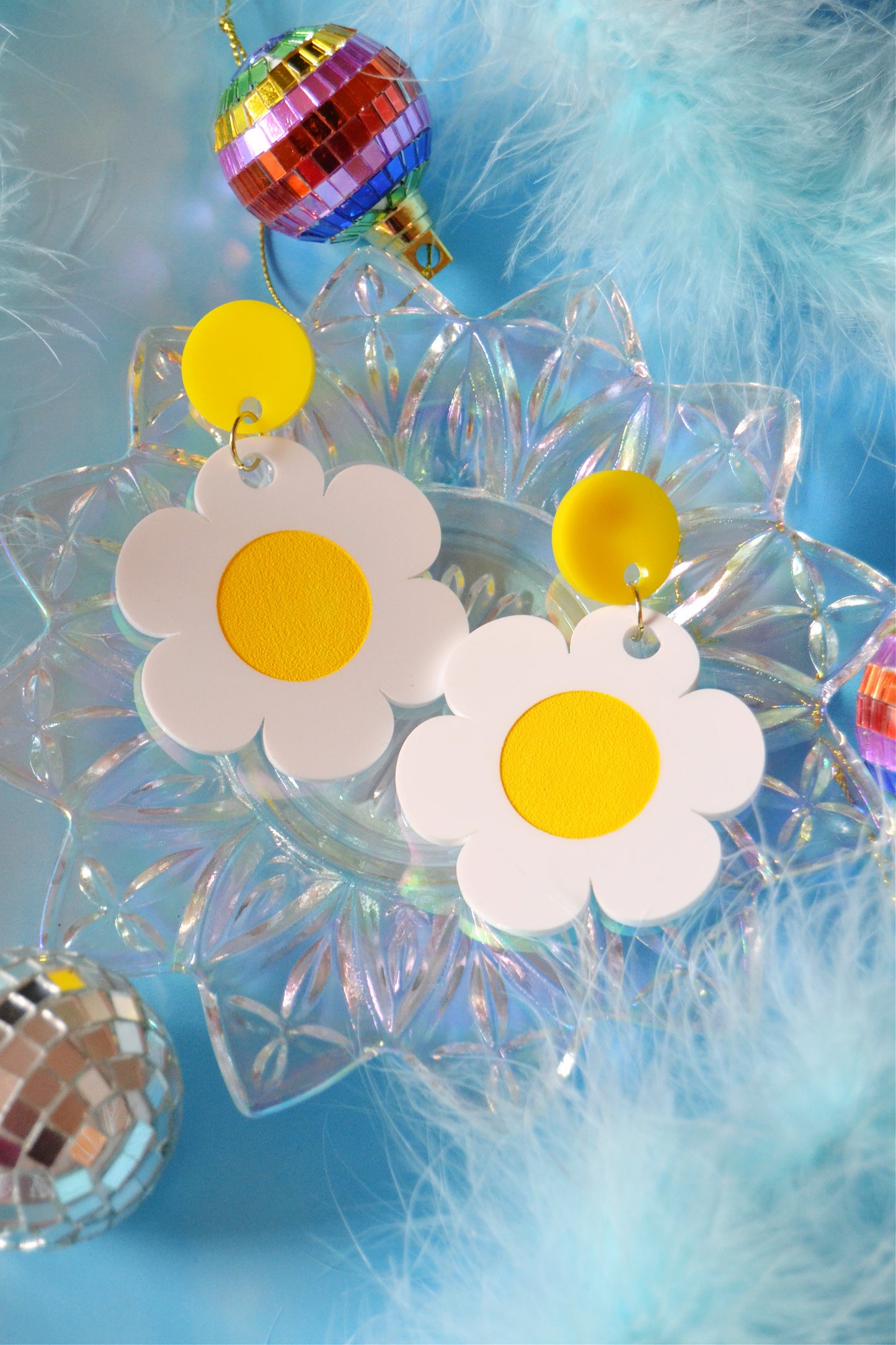 Jumbo Daisy Earrings