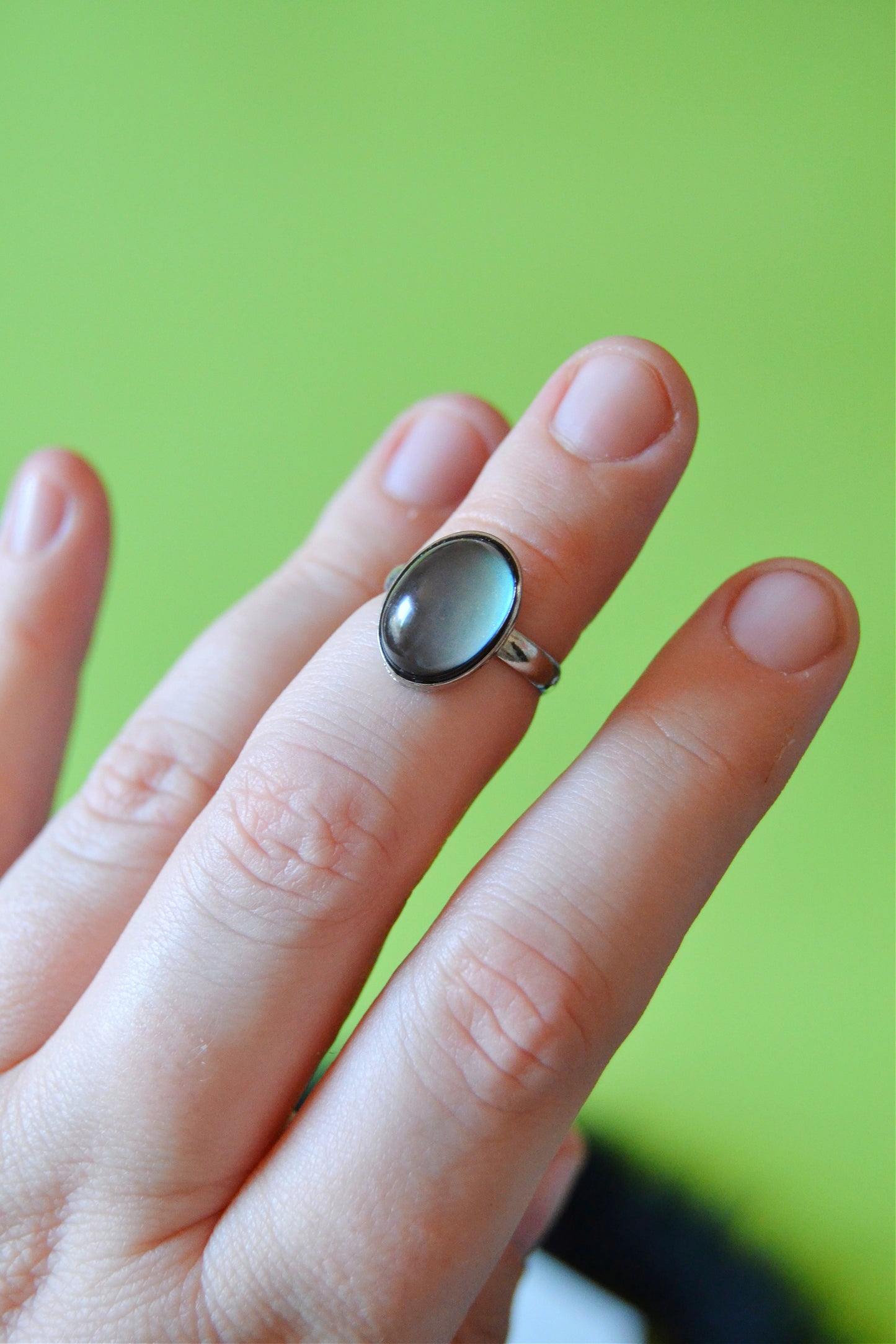 Oval Adjustable Mood Ring