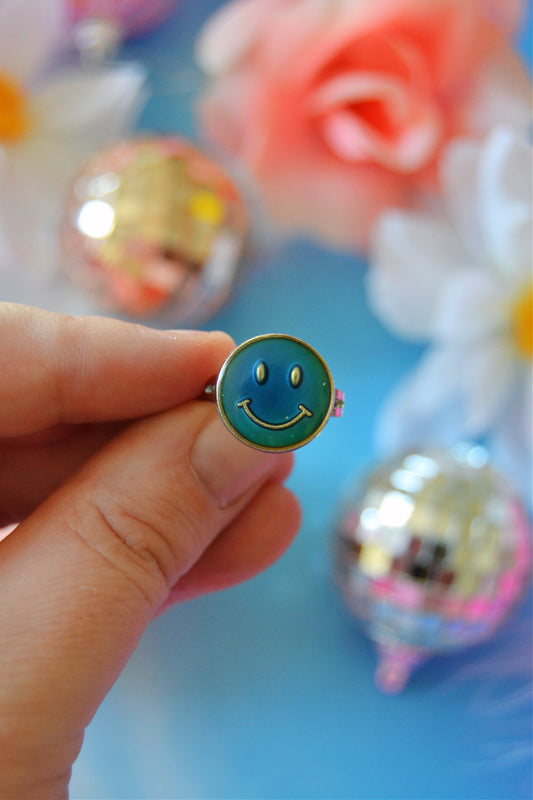 Moody Smiley Ring