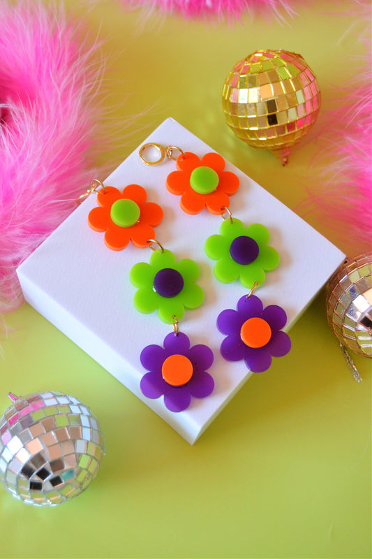 Spooky Mismatched Daisy Earrings